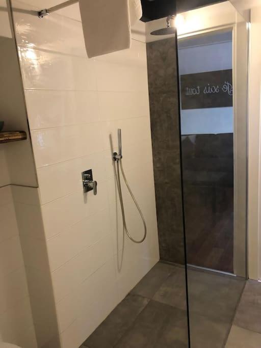 La Petite Maison - Two-Room Apartment 贝尔加莫 外观 照片